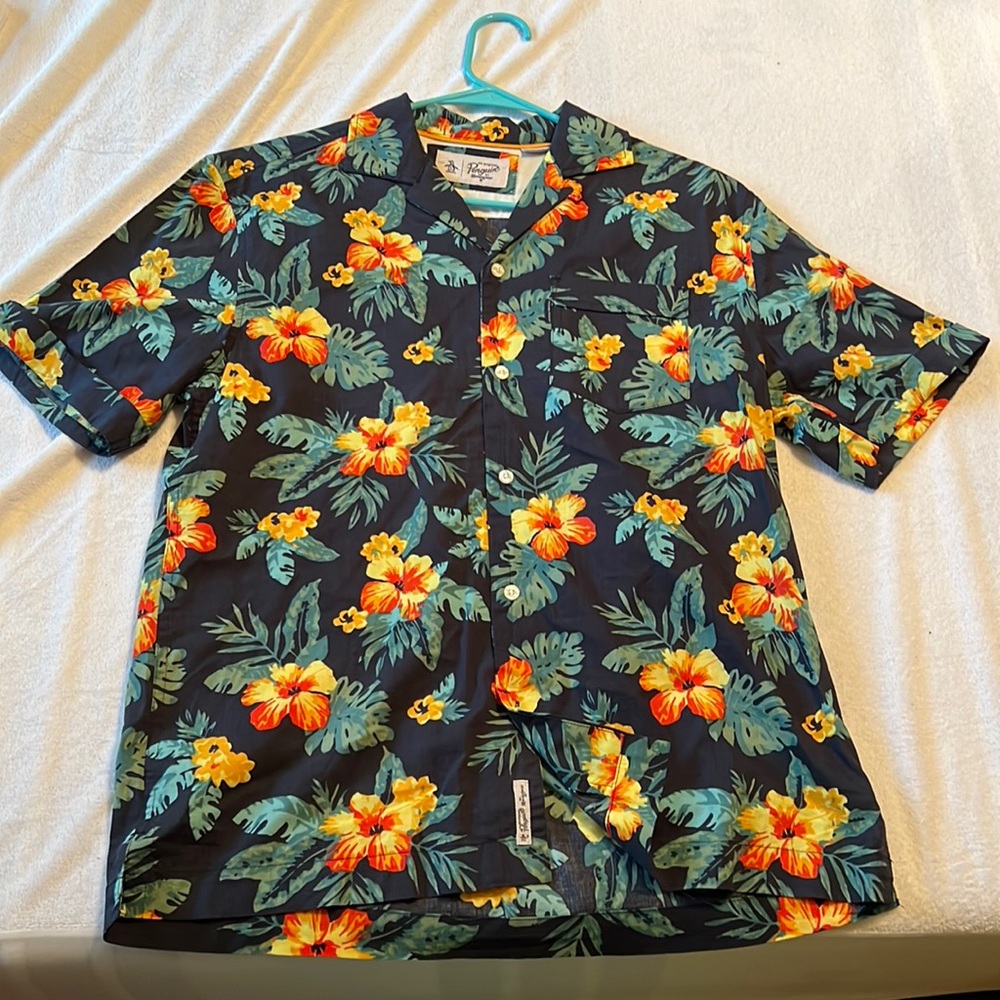 Original Penguin by Munsingwear Lightweight Button-down Collared Men’s Size S